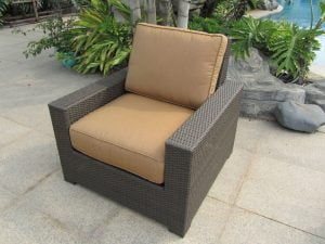 wicker outdoor furniture