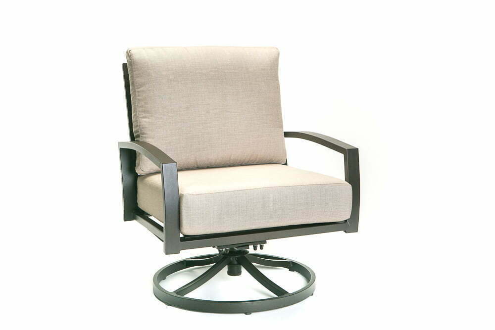 Doral Swivel Chair 29" x 28" x 33"