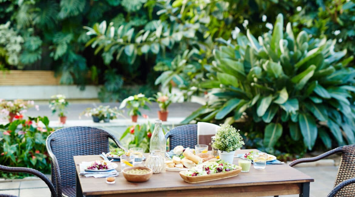 dining set