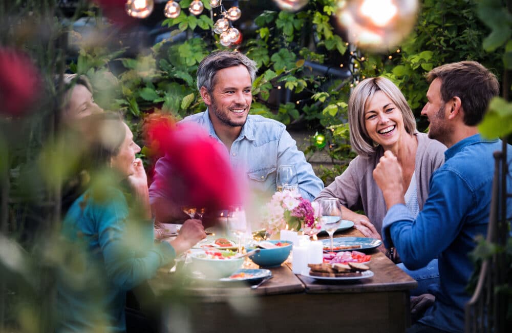 Creating the Perfect Outdoor Dining Area for Your Bonita Springs Patio