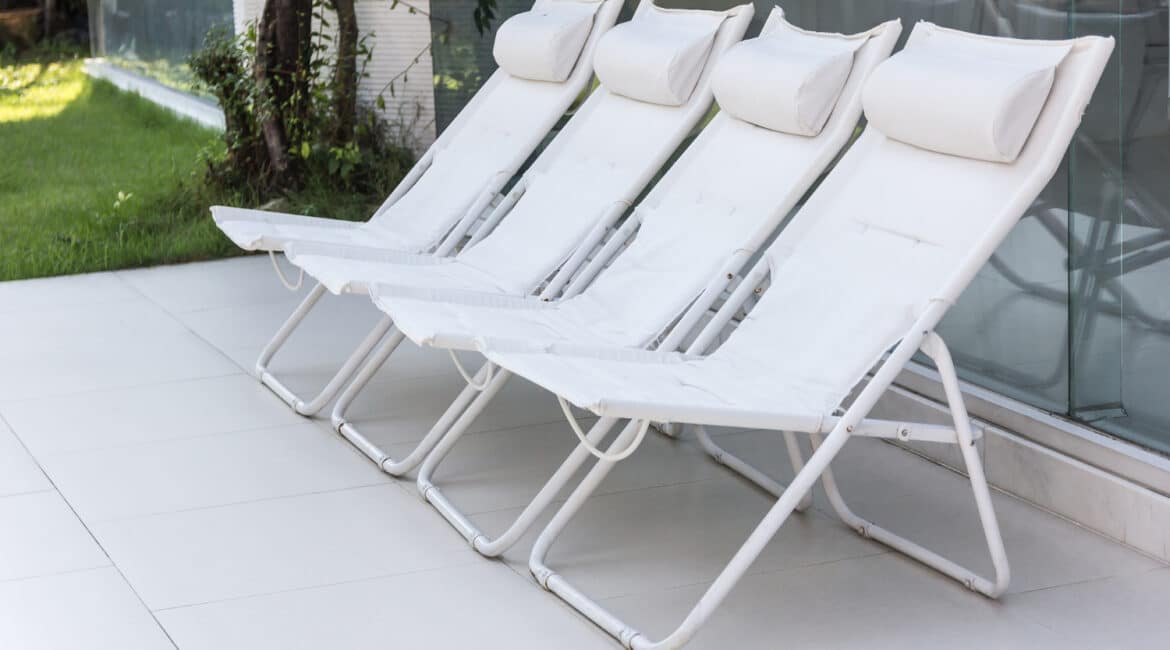 patio loungers