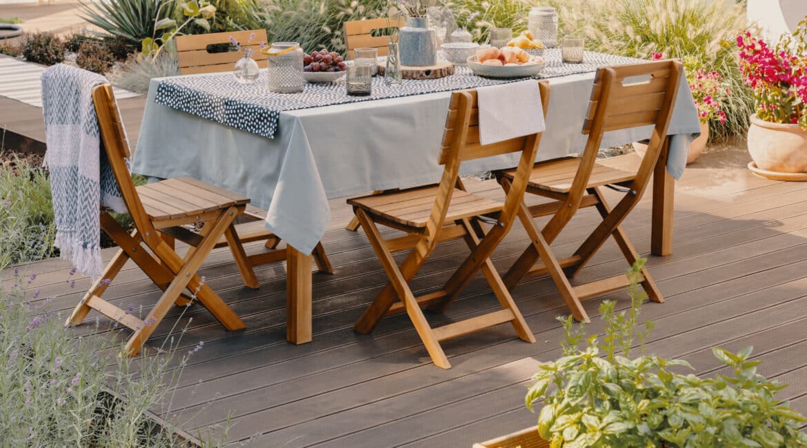How to Choose the Perfect Outdoor Dining Set for Your Atlanta Home