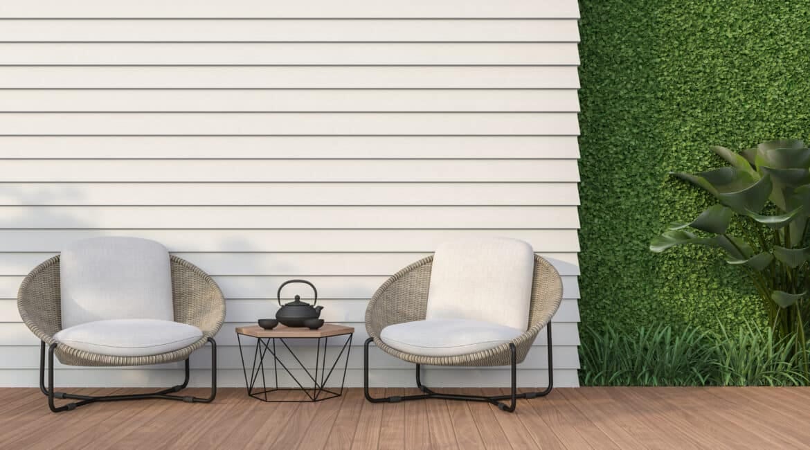 Patio vs. Deck Furniture: What’s Best for Florida Weather?