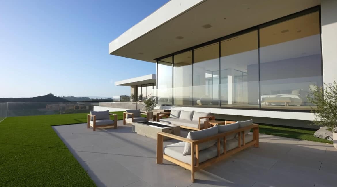 Jacksonville Homes with the Best Outdoor Living Setups (and How to Copy Them)