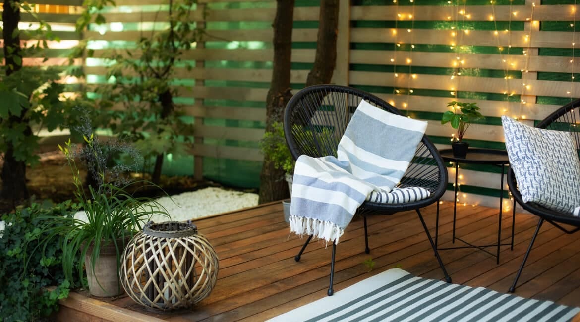 When’s the Best Time to Buy Patio Furniture in Jacksonville? (Hint: It’s Not Just Memorial Day)