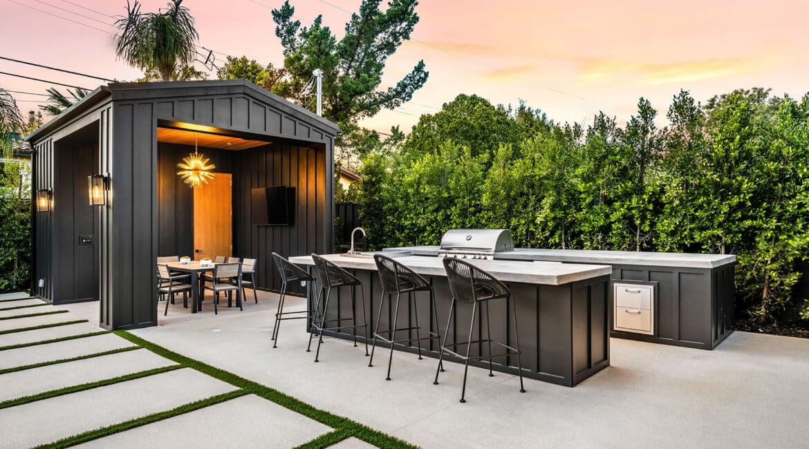 Jacksonville Neighborhoods with Stunning Outdoor Living Spaces