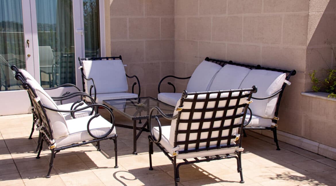 patio chairs