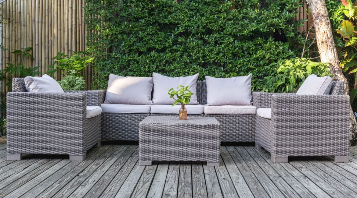 Rustic vs. Modern: Patio Furniture Styles Trending in Jacksonville — Florida