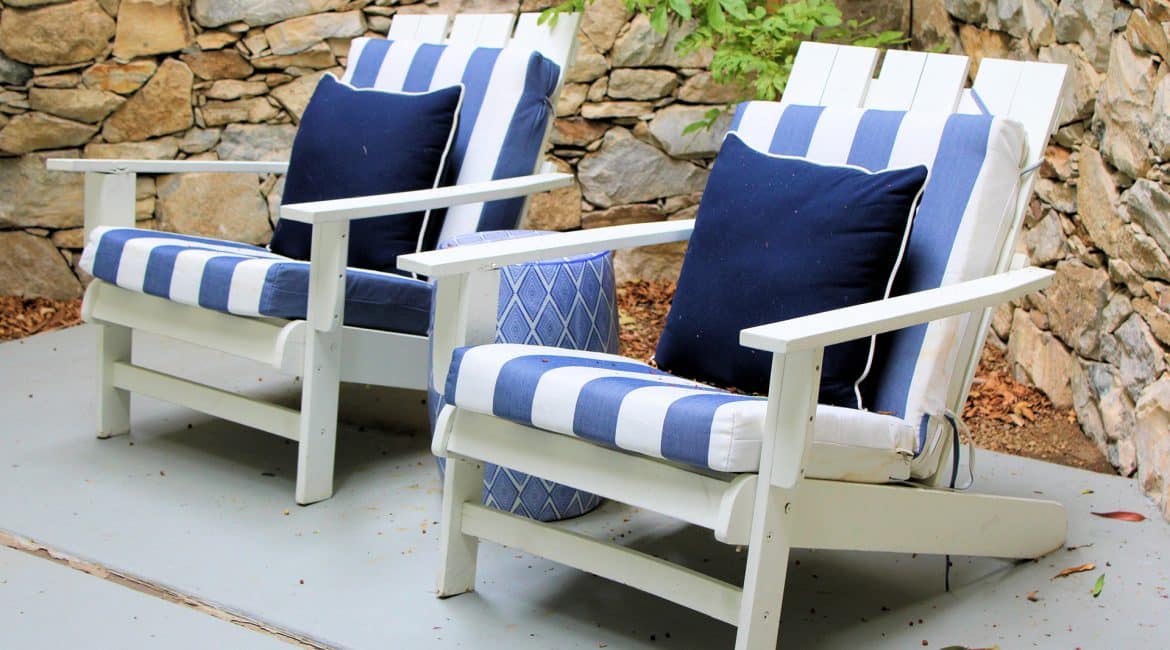 “Local vs Online: Where to Buy Quality Outdoor Furniture in Fort Myers” — Florida