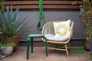 Choosing Cushions & Fabrics That Last in Jacksonville Weather — Florida
