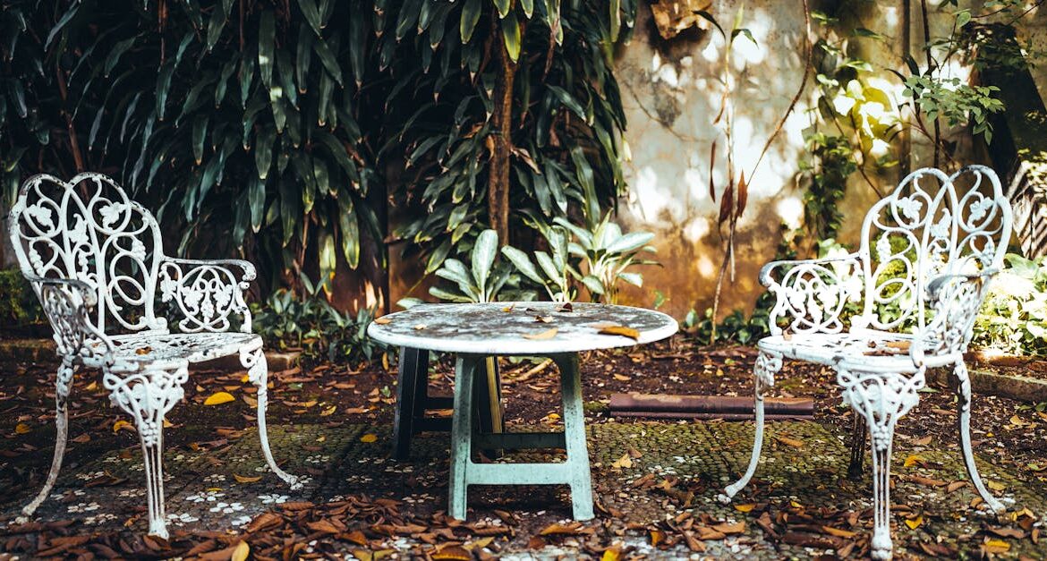 Powder coated white patio set cooler florida